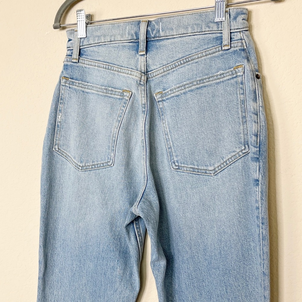 Abercrombie & Fitch Curve Love The '70s Vintage Flare Ultra High Rise Jean